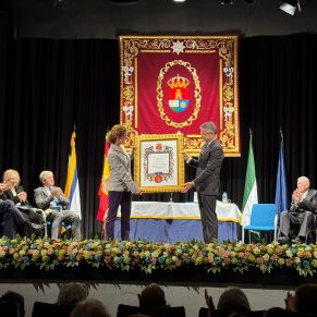 Acto institucional 2